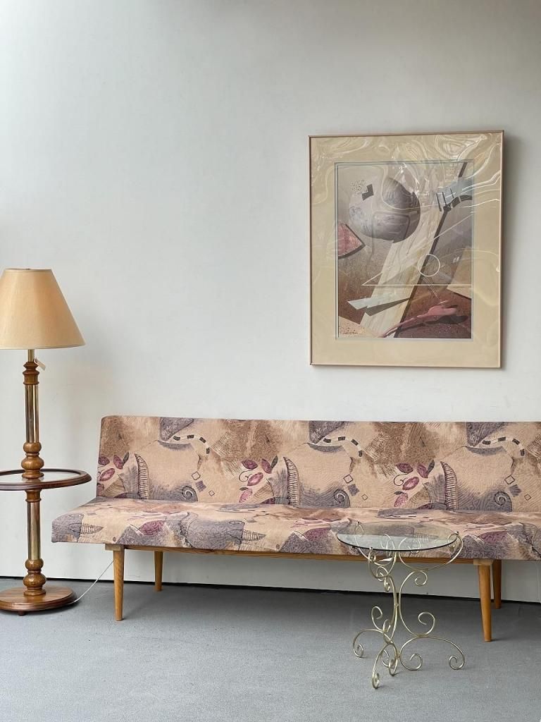 アンティーク、ビンテージのインテリア家具や雑貨、店舗什器の