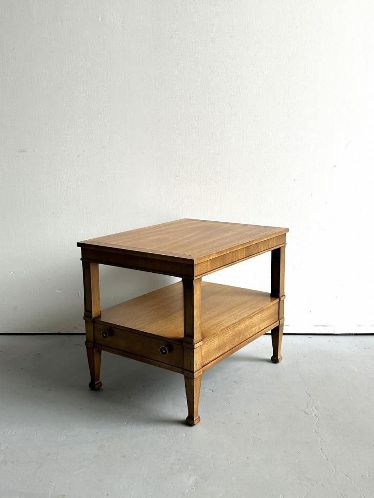 M♦US製　DREXEL　ヴィンテージ　ナイトテーブル　A 1963's DREXEL社製 ヴィンテージ ウッド ナイトテーブル