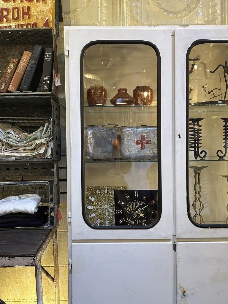 ヴィンテージ メディカルキャビネット/ショーケース - アンティーク