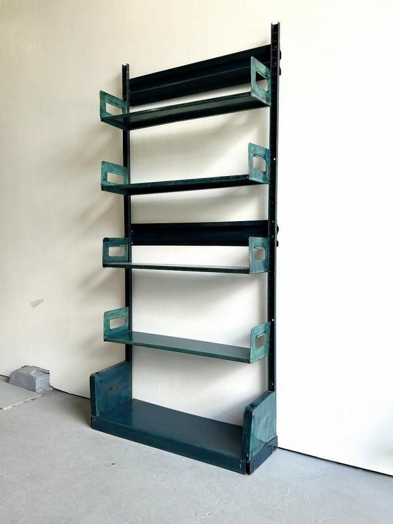 インダストリアル・スチール家具/ロッカー/キャビネット/什器