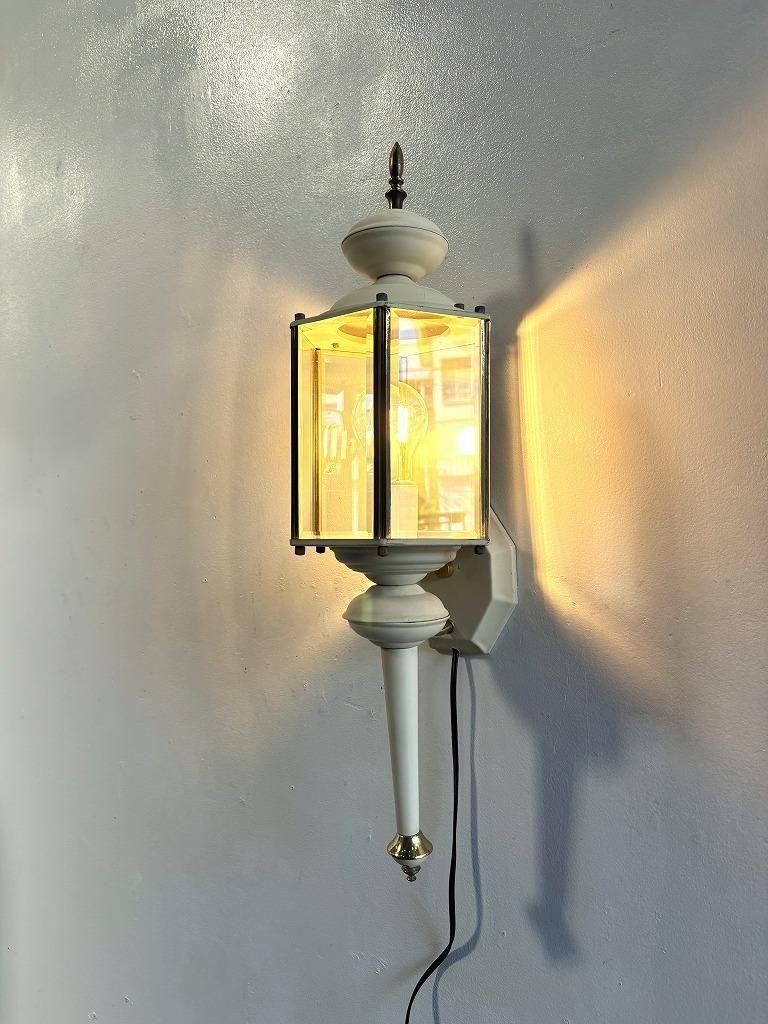 ヴィンテージ  ホワイトフレーム ブラケットランプ