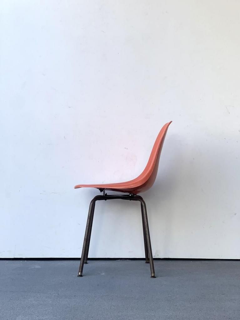 1950-60's ヴィンテージ グラスファイバー サイドシェルチェア