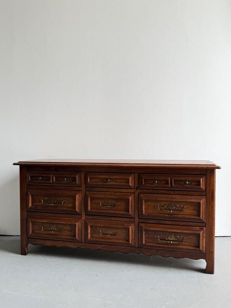 サイドボード/ドレッサー/チェスト - アンティーク、ビンテージの