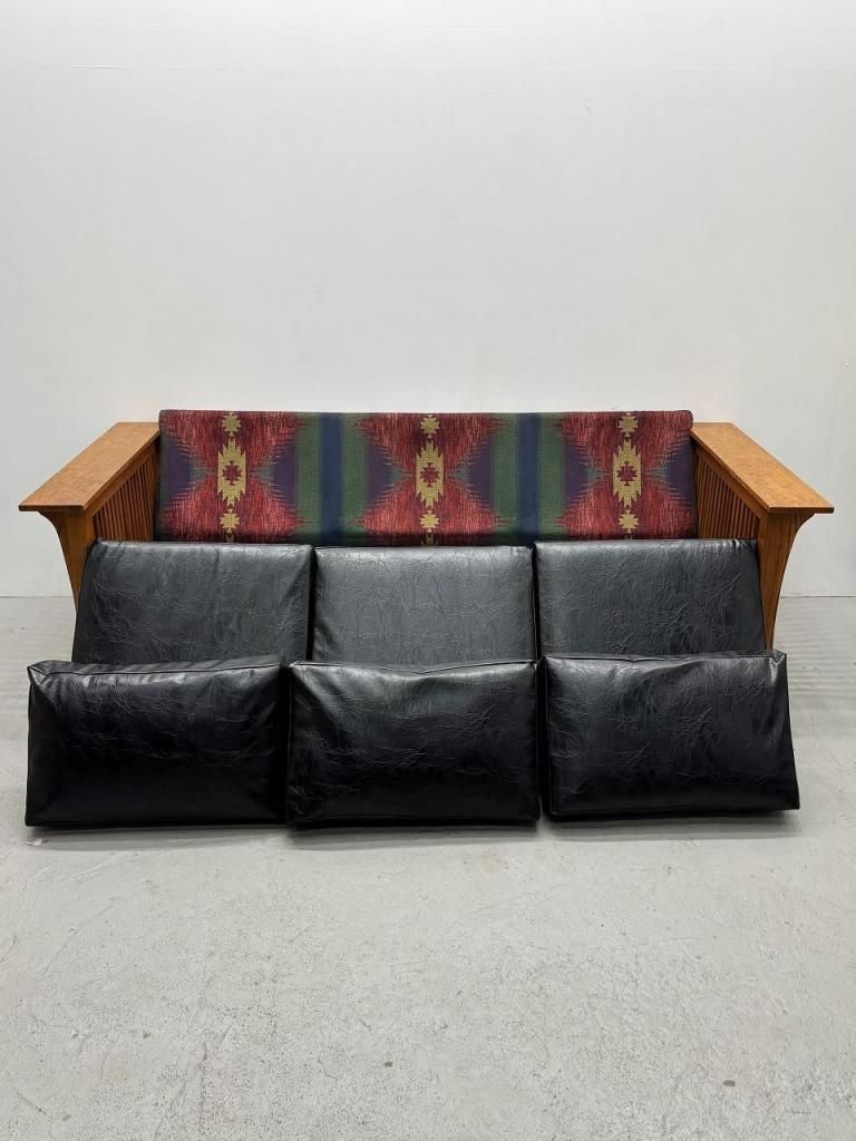 ヴィンテージ ミッションスタイル ビニールレザー 3シーターソファ