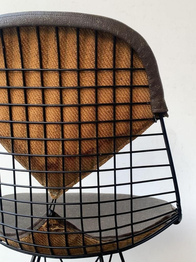 1951-52's Herman Miller イームズ DKR-2 ワイヤーチェア