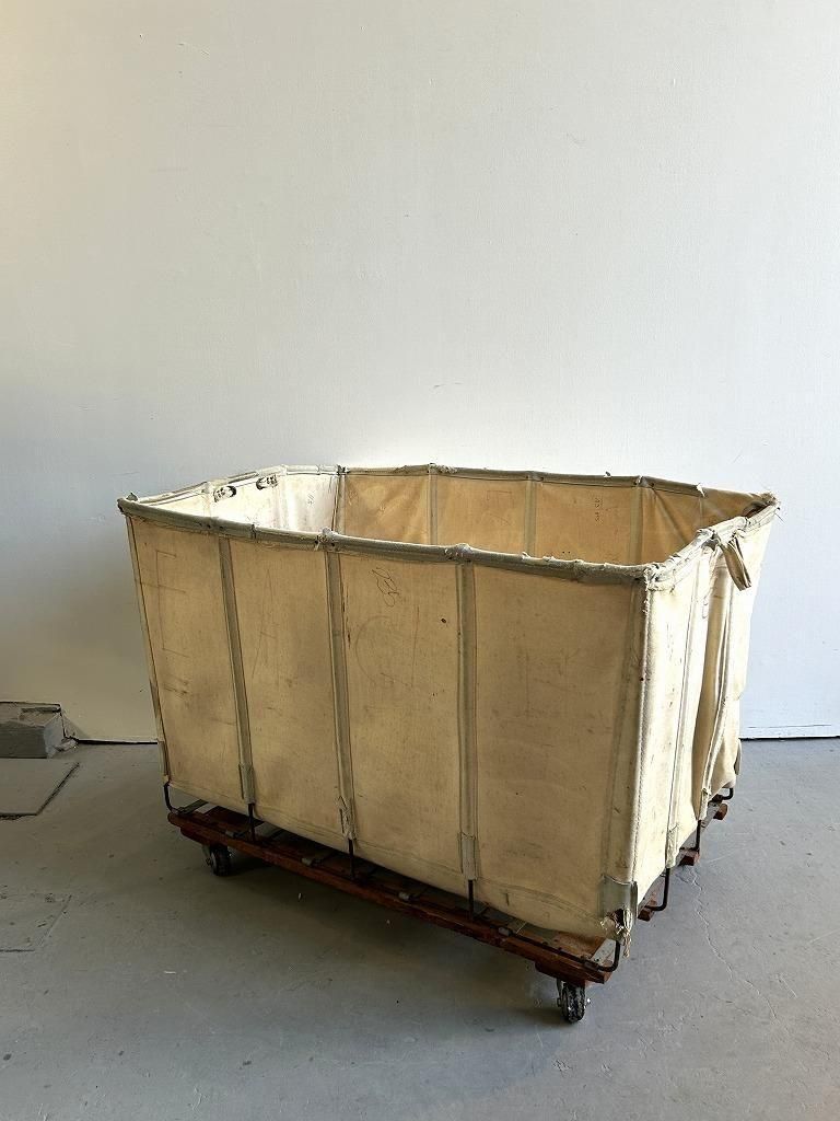 C.R.Daniels DANDUX Х
