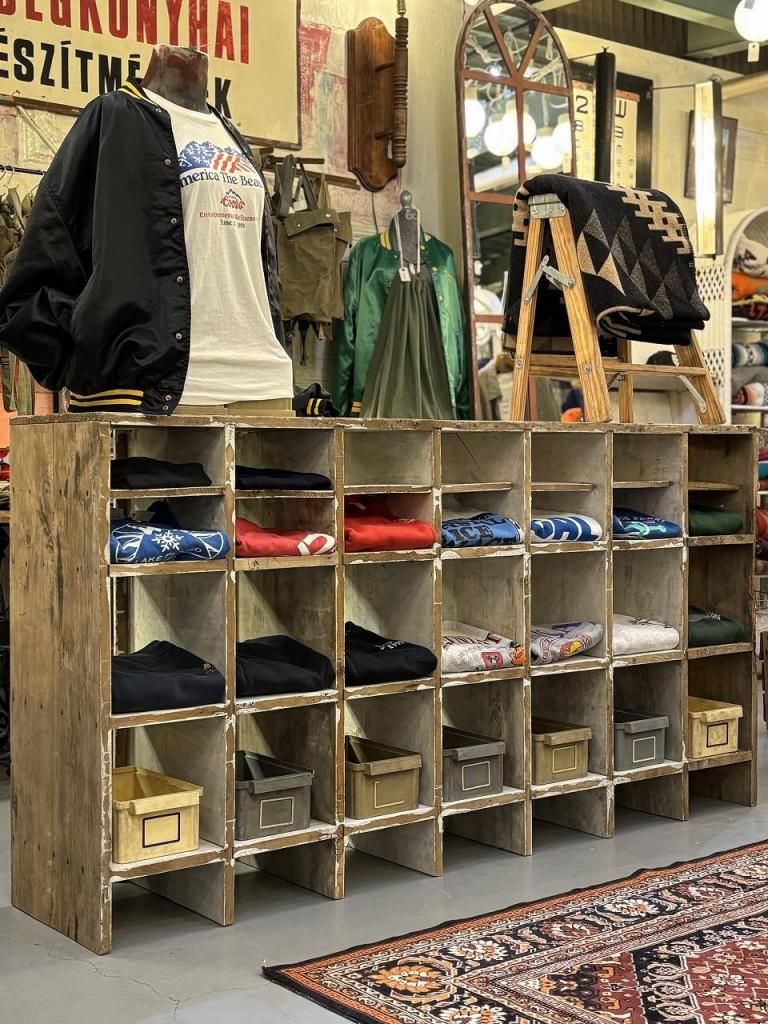 ヴィンテージ ウッド オープンシェルフ - アンティーク、ビンテージの