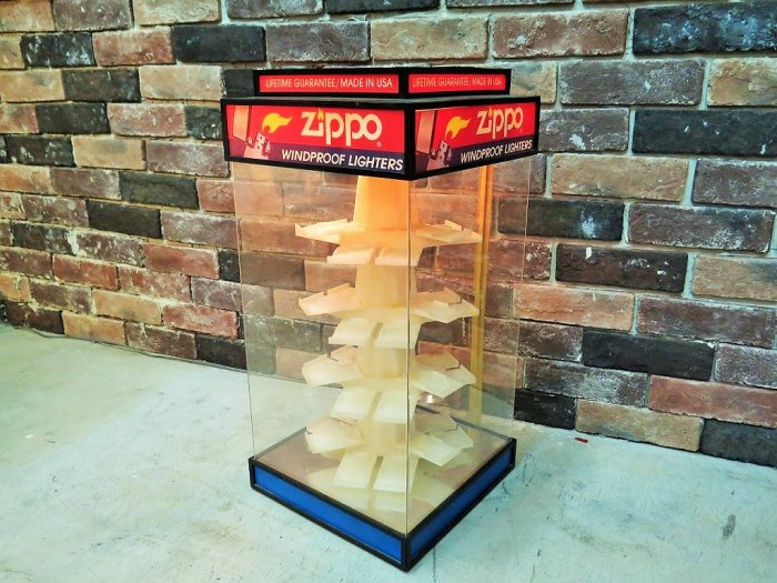 1960-70's ヴィンテージ Zippo ライト付き ロータリー ショーケース 