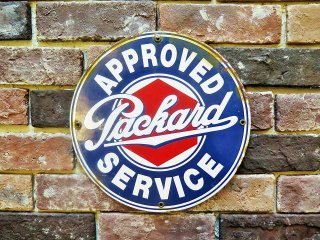 ơ Approved Packerd Service  