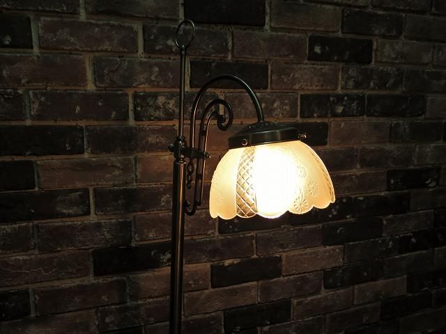 ヴィンテージ ガラス シェードランプ フロアランプ フロアランプ アンティーク ヴィンテージ フラワーデザイン ガラスシェード フロアランプ