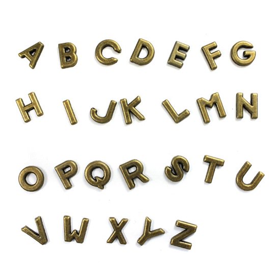 銅のアルファベット文字パーツ デコセブンdeco7seven パーツ屋さんです