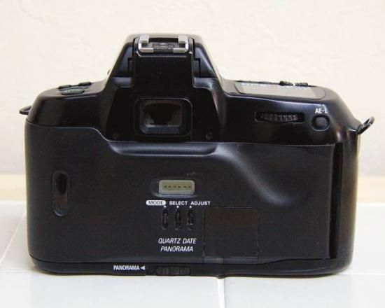 美品！Nikon F70 ボディ！ - フォトスタジオ ヨシオカ 写真屋