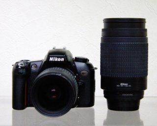 <img class='new_mark_img1' src='https://img.shop-pro.jp/img/new/icons47.gif' style='border:none;display:inline;margin:0px;padding:0px;width:auto;' />ʡNIKON u 2 / Nikon AF NIKKOR 28-80mm 1:3.5-5.6G / Nikon AF NIKKOR 70-300mm 1:4-5.6G
