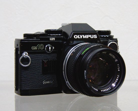 OLYMPUS OM10 / OLYMPUS OM-SYSTEM ZUIKO MC AUTO-S 1:1.4 f=50mm 付