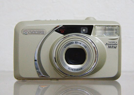 KYOCERA YASHICA Zoomate 165SE / KYOCERA ZOOM LENS f=38-165mm