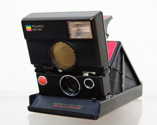 POLAROID SLR 680 (POLAROID 600 LAND CAMERA AUTO FOCUS / AUTO STROBE) -  フォトスタジオ ヨシオカ 写真屋