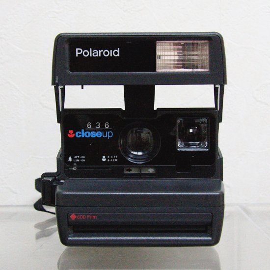 Polaroid 636 closeup - フォトスタジオ ヨシオカ 写真屋