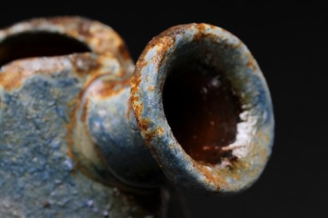 気作家★大岩智之【師：隠崎隆一】★黒≪青窯変≫備前ぐいのみ★共箱 気作家☆大岩智之【師：隠崎隆一】☆黒≪青窯変≫