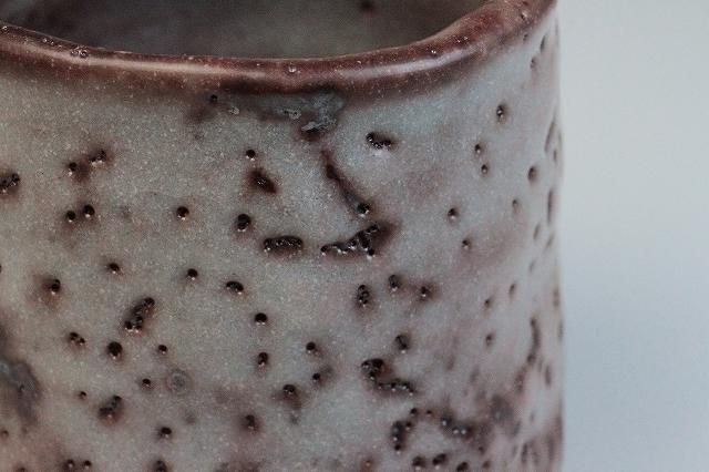 鈴木 都 「 紫志野湯呑 」 茶器 煎茶 - レトロ ＆アート空間 「 古美術