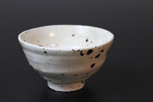 深見文紀　酒器 漫画織部- 深見文紀 陶展】より 「藍鉄漫画織部割高台酒器揃」 令和 4