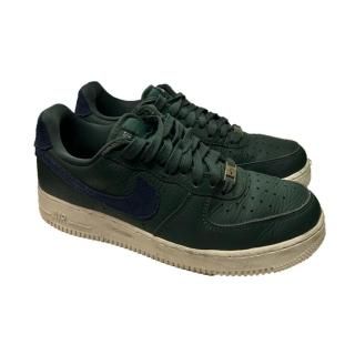 USEDNIKE  ե 1'07 ե
Galactic Jade