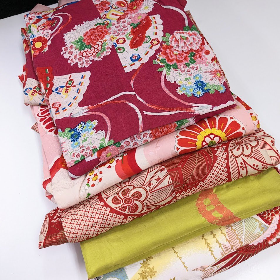 昭和レトロ昭和レトロ　レディース　帯⑩　留袖用　袋帯　華やか　和装　リメイク素材