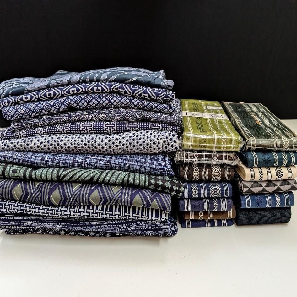 J443☆送料込み❣️ 綿絣 着物や羽織など 4枚 まとめ売り❣️ J443☆送料込み❣️ 綿絣 着物や羽織など 4枚 まとめ売り❣️