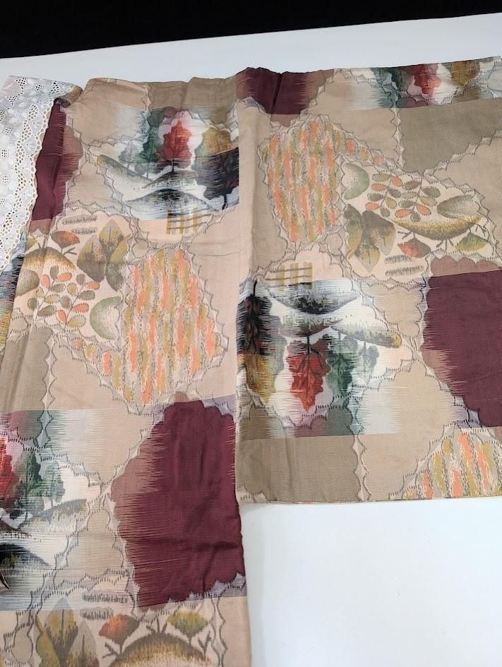 人気の銘仙着物 3枚セット | リメイク用素材 - 着物工房あかり-