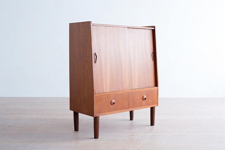 【専用‼︎】　北欧ビンテージシェルフ　チーク　棚　カップボード　　ウェグナー M♢北欧スタイル チーク材ヴィンテージ カップボード 食器棚