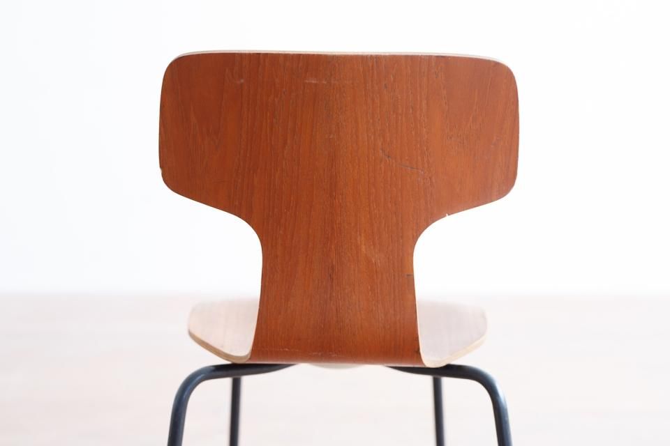 Arne Jacobsen キッズ Tチェア チーク | 北欧家具 haluta (ハルタ) Arne Jacobsen キッズ Tチェア チーク | 北欧家具 haluta (ハルタ)