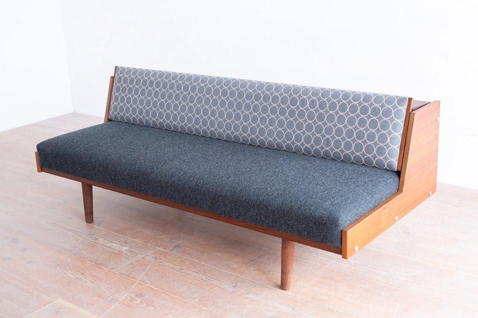 Hans J Wegner GE258（GE6） デイベッド チーク 【倉庫ストック