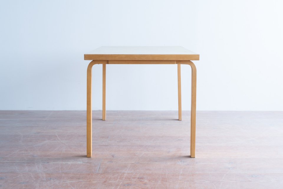 Alvar Aalto デスク リノリウムグレー | 北欧家具 haluta (ハルタ)