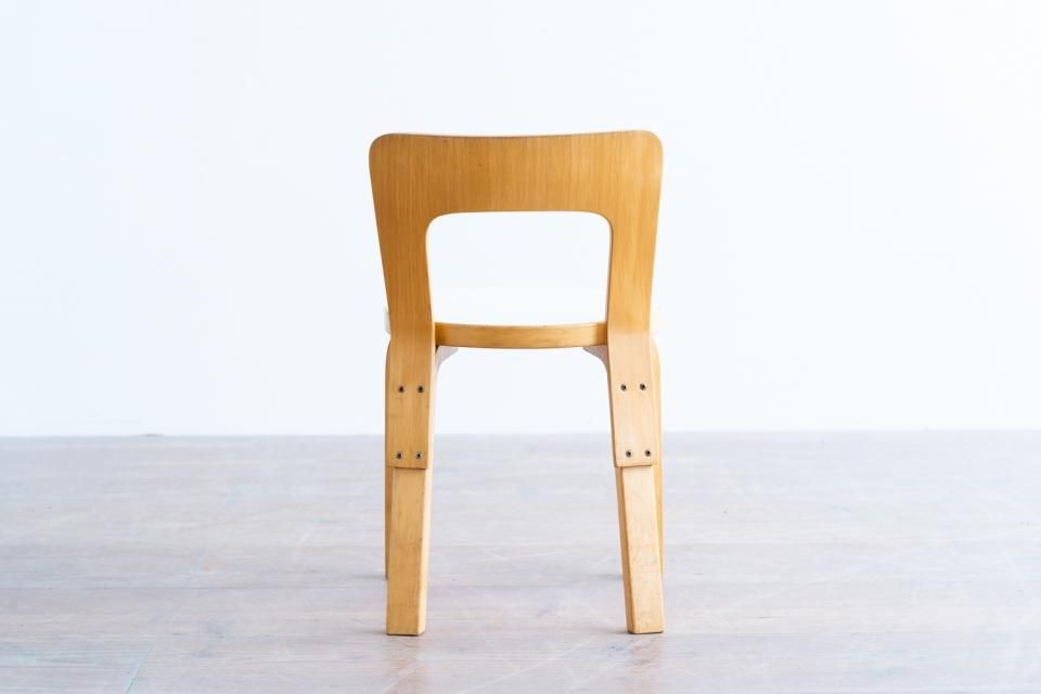 Alvar Aalto No.65 キッズチェア ホワイト | 北欧家具 haluta (ハルタ)