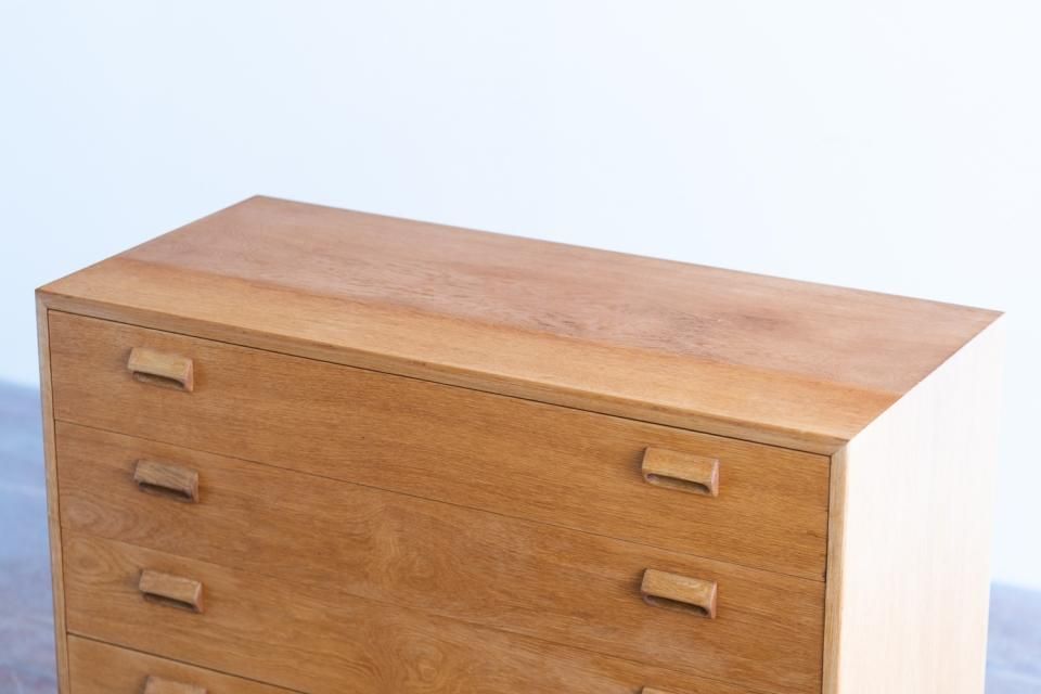 Børge Mogensen Søborg Møbelfabrik 4段チェスト Børge Mogensen Søborg Møbelfabrik 4段チェスト Børge Mogensen