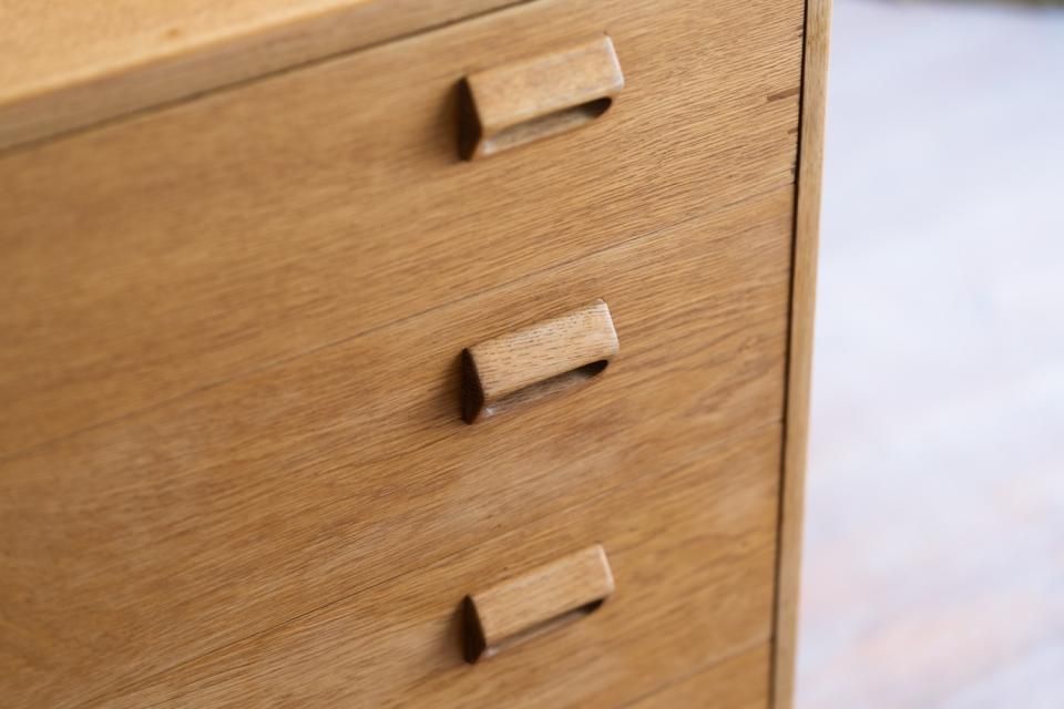 Borge Mogensen 4段チェスト オーク | 北欧家具 haluta (ハルタ)