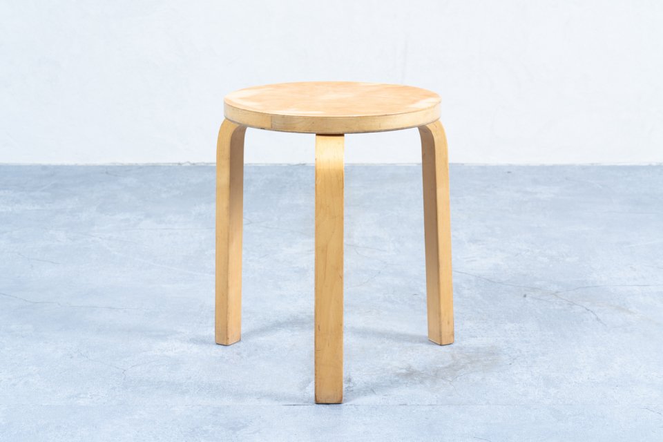 Alvar Aalto スツール60 ナチュラル | 北欧家具 haluta