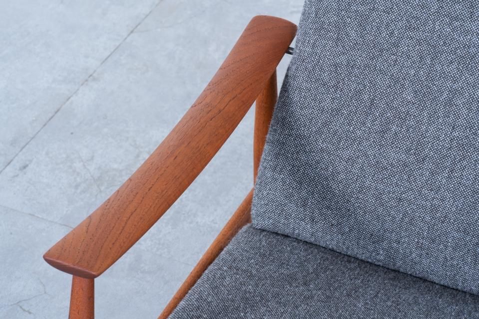 Bellbet | Easy chair in teak by France & Søn