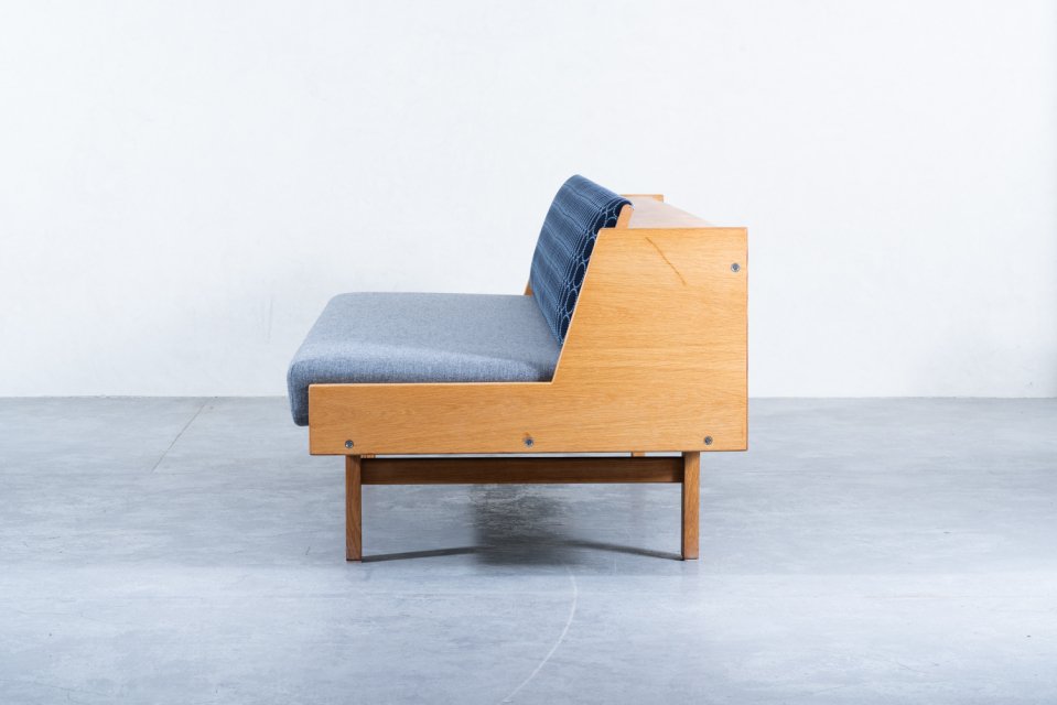 Hans J Wegner GE258 デイベッド オーク | 北欧家具 haluta (ハルタ)