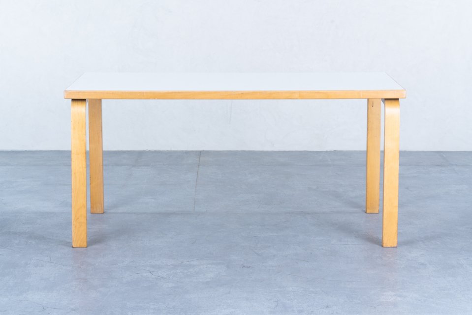 Alvar Aalto テーブル ラミネート ホワイト