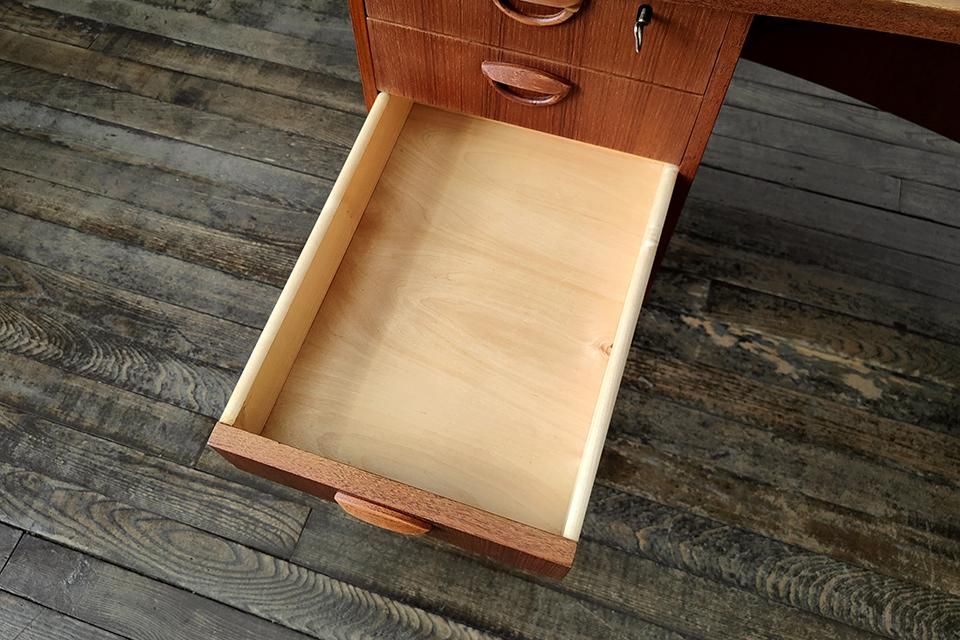 Kai Kristiansen model.54 キドニーデスク チーク | 北欧家具 Kai Kristiansen model.54 キドニーデスク チーク | 北欧家具