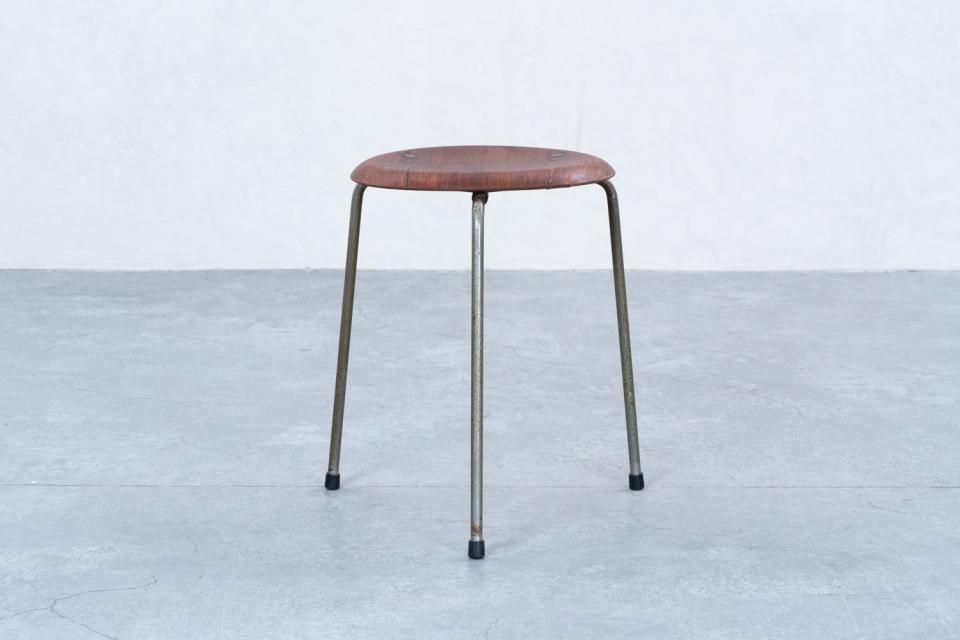 Fritz Hansen dot stool ドットスツール ヤコブセン 1