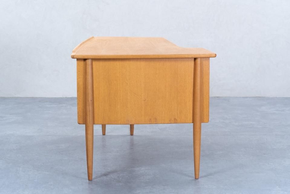 Goran Strand model.A10 ブーメランデスク オーク | 北欧家具 haluta