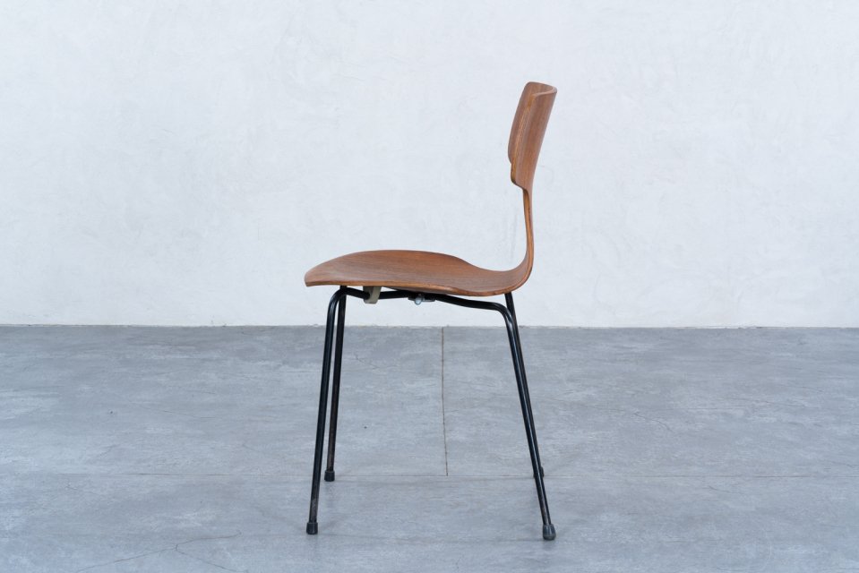 Arne Jacobsen model.3103 Tチェア チーク | 北欧家具 haluta (ハルタ)