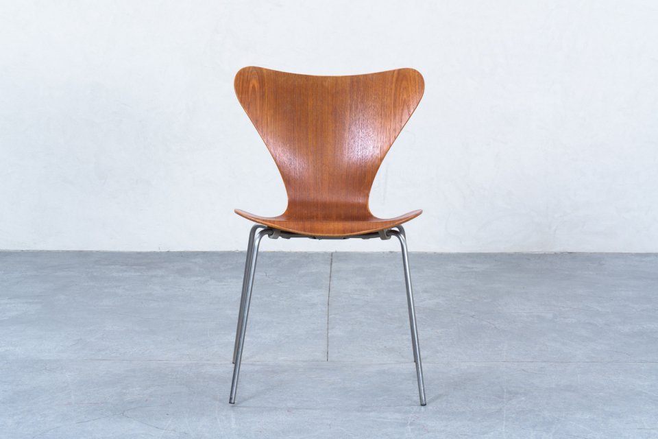 Arne Jacobsen model.3107 セブンチェア チーク 