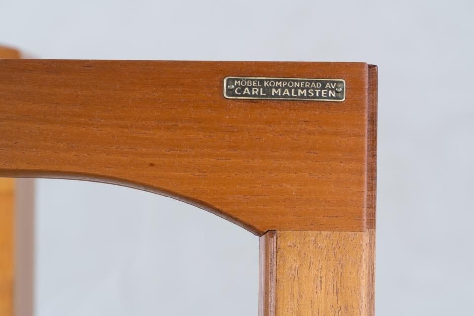 Carl Malmsten ガラスキャビネット ウォールナット | 北欧家具 Carl Malmsten ガラスキャビネット ウォールナット | 北欧家具