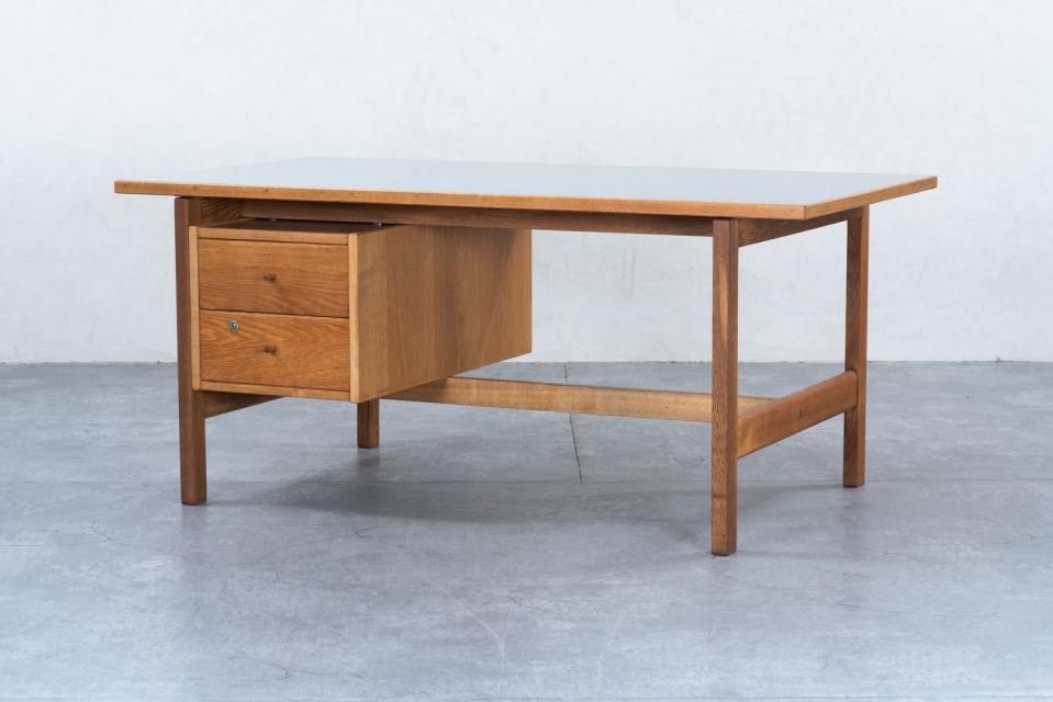 Hans J Wegner getama サイドテーブル リノリウムたかさ465cm