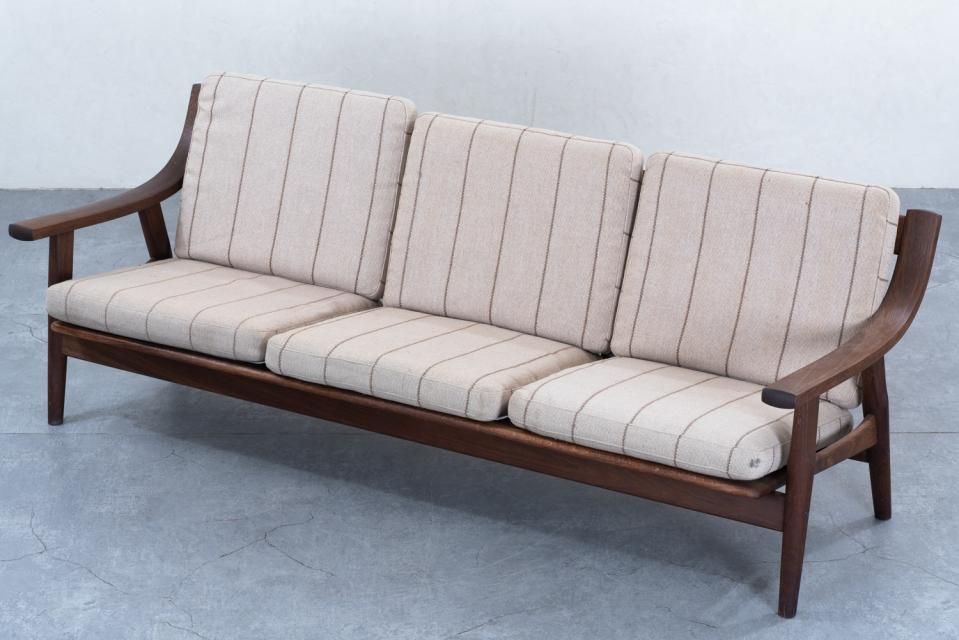 Hans J Wegner GE530 3シートソファ オーク | 北欧家具 haluta Hans J Wegner GE530 3シートソファ オーク | 北欧家具 haluta