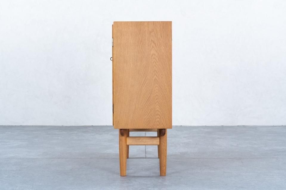 Borge Mogensen ガラスキャビネット オーク | 北欧家具 haluta (ハルタ)