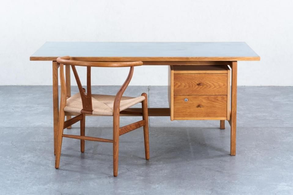 Hans J Wegner GE156 デスク リノリウム | 北欧家具 haluta (ハルタ)