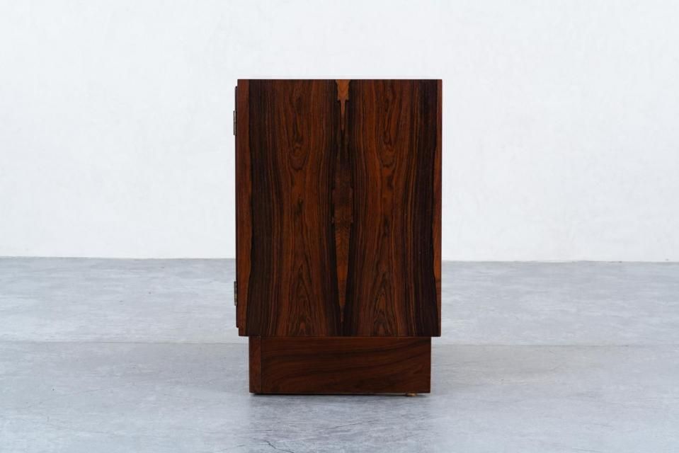 キャビネット ローズウッド | 北欧家具 haluta (ハルタ)